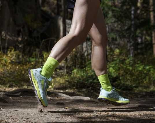 Кросівки для бігу жіночі Altra Lone Peak 8.0 (м'ятний) розмір: 37